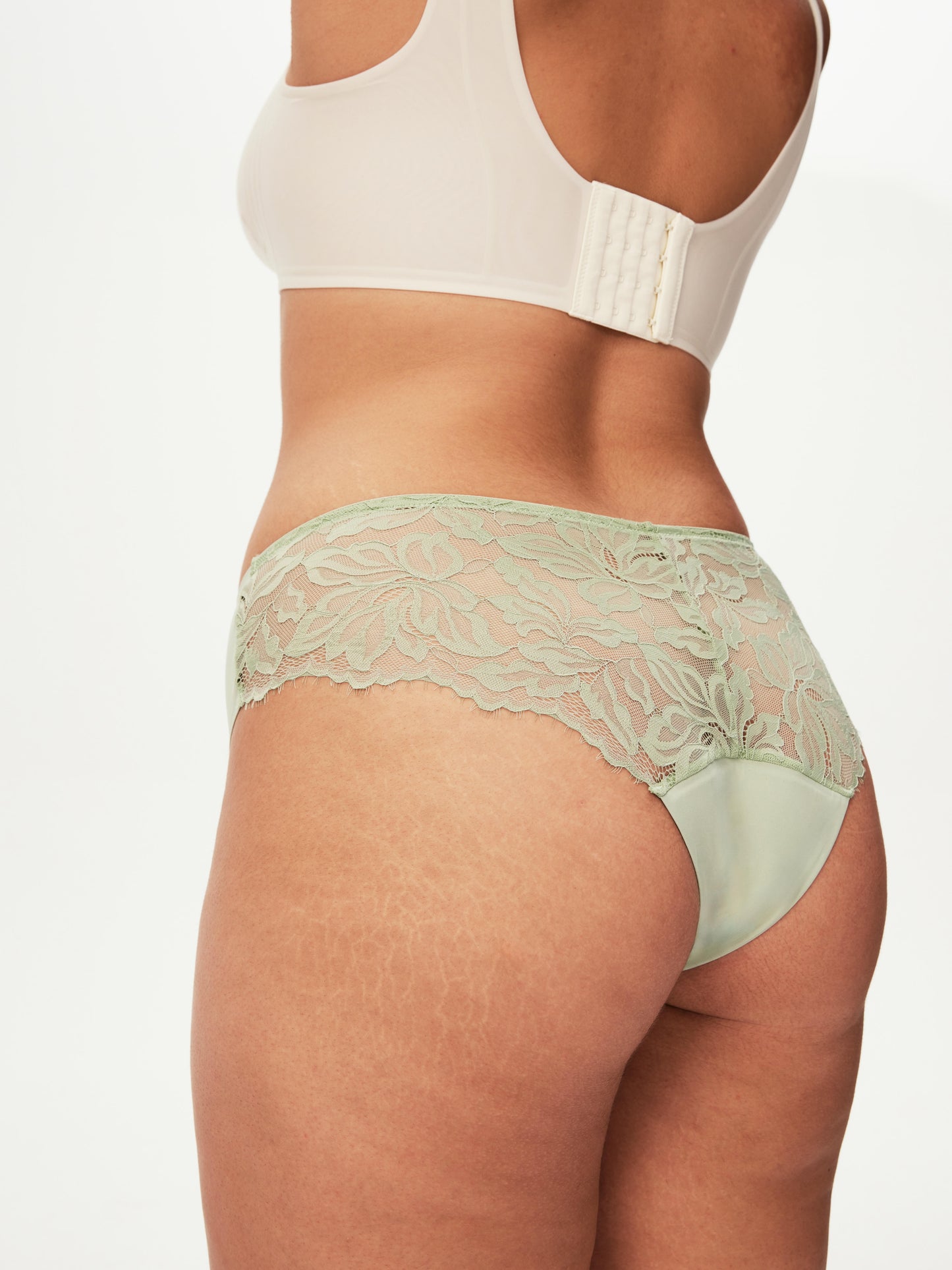 Cheeky Lacey