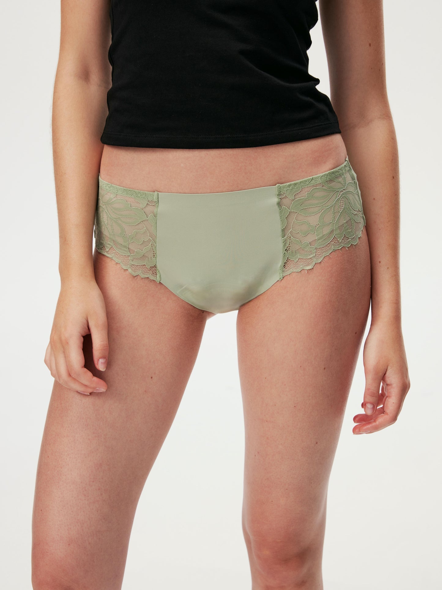 Lacey Mid Rise Brief
