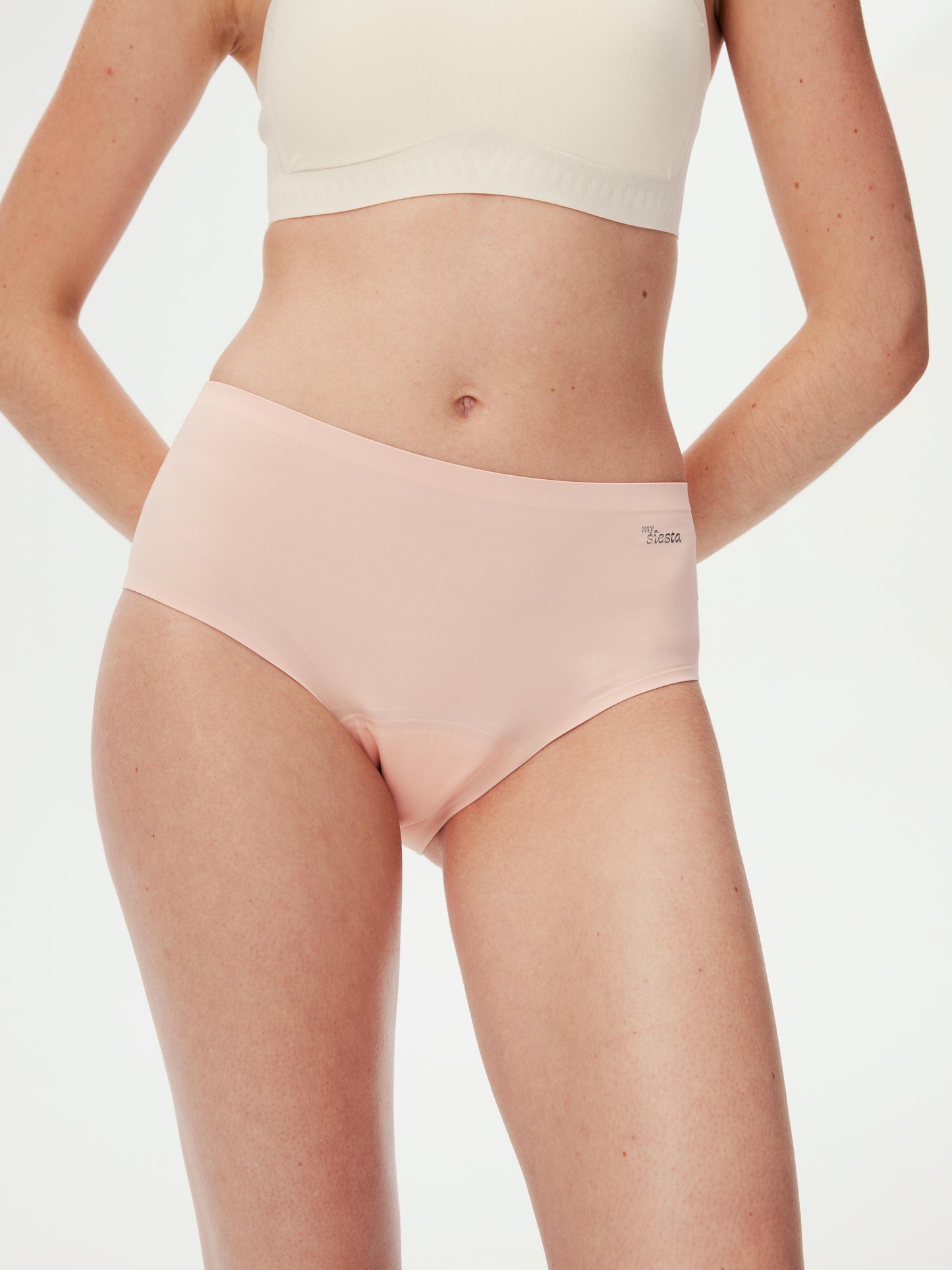 Seamless Full Brief