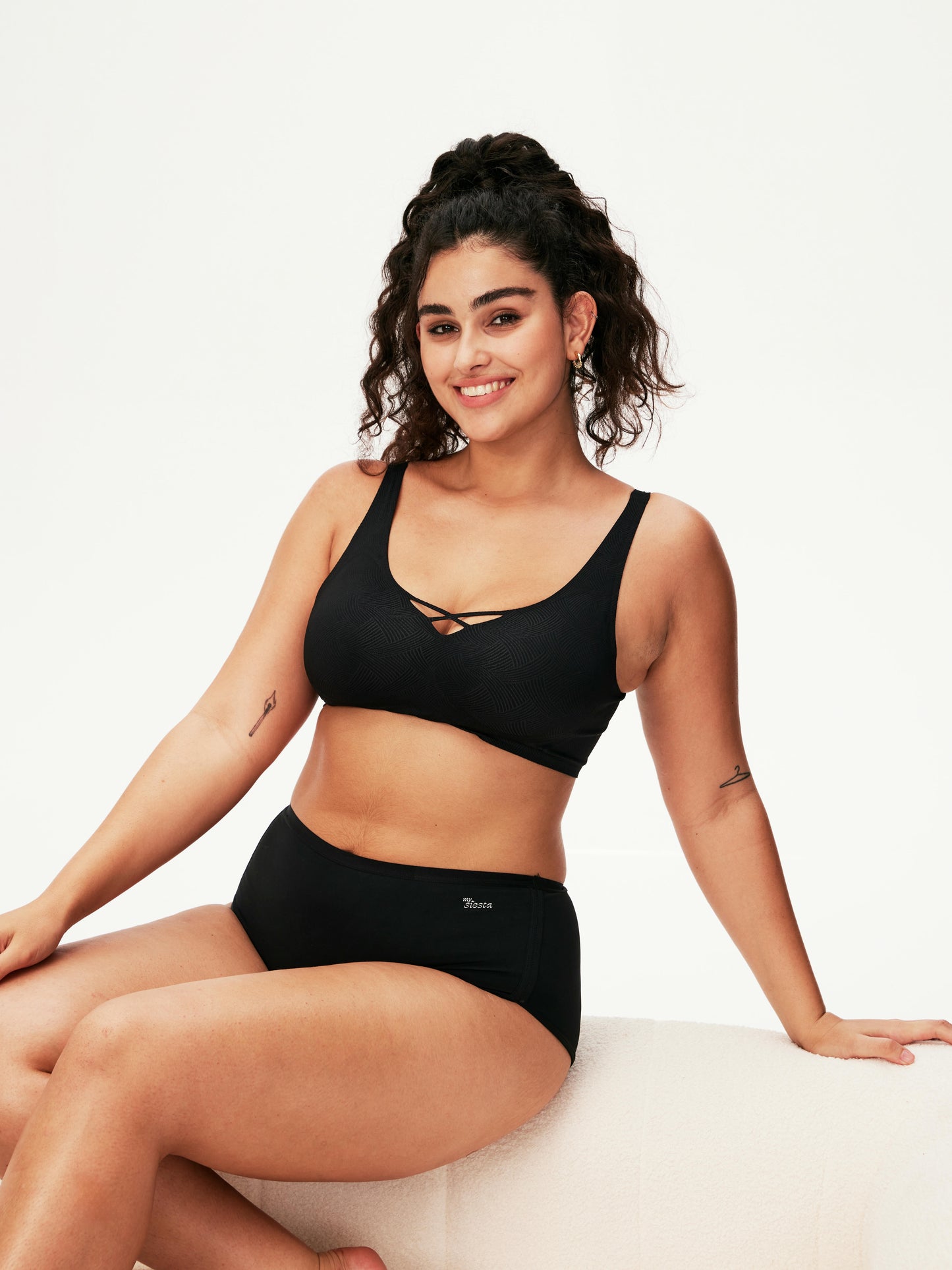 Axis Seamless Bra